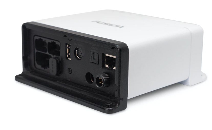 Fusion MS-WB670 Radio Media Blackbox